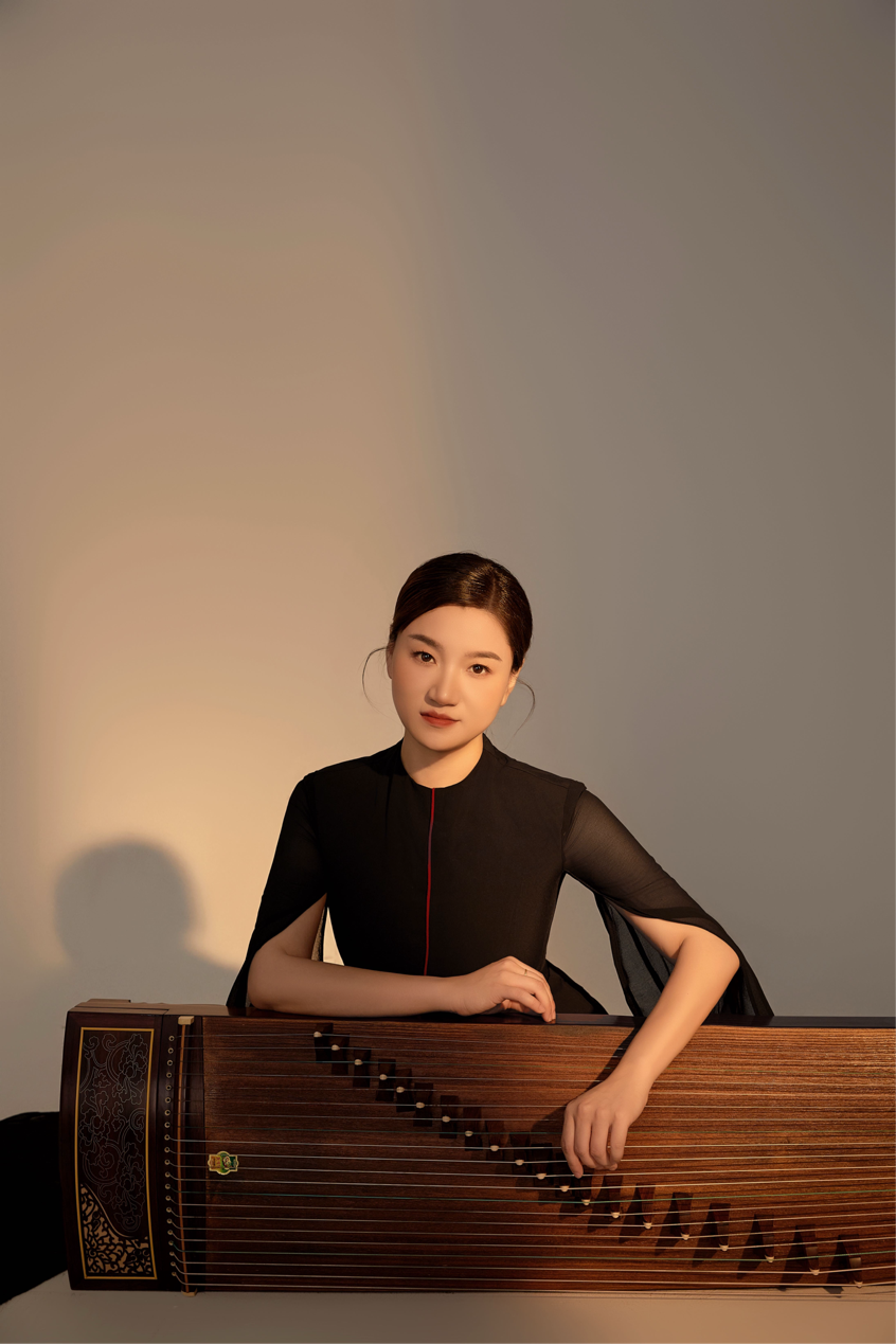 魏静.png