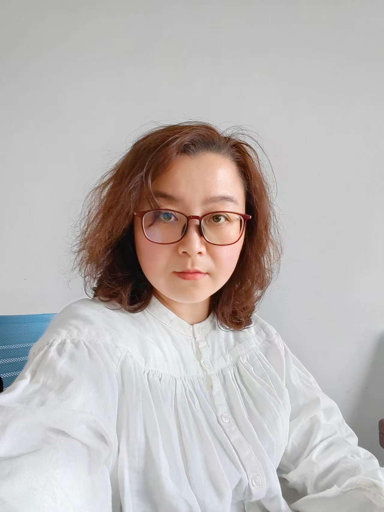 徐洁.jpg