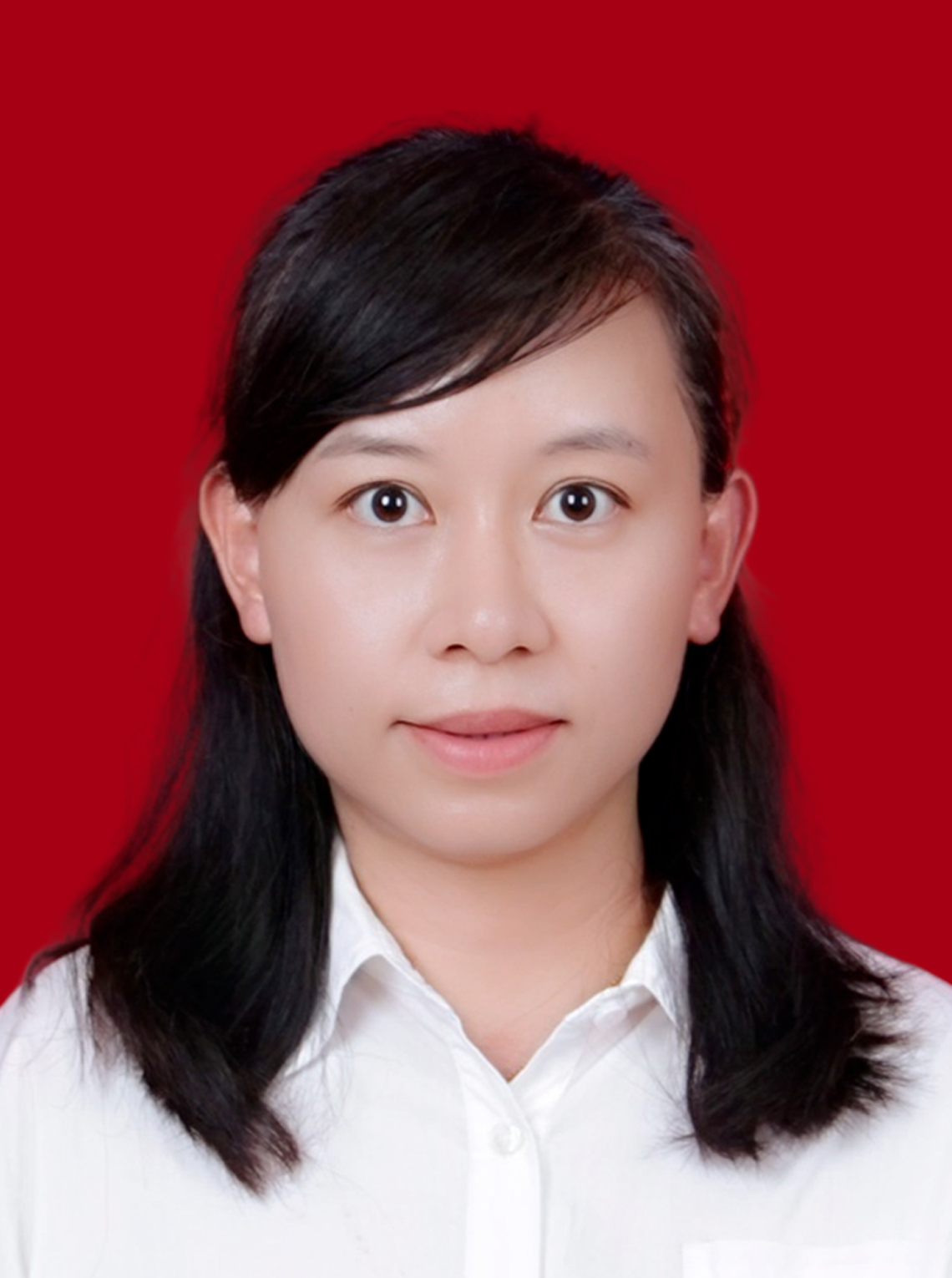 袁晓婷-证件照.jpg