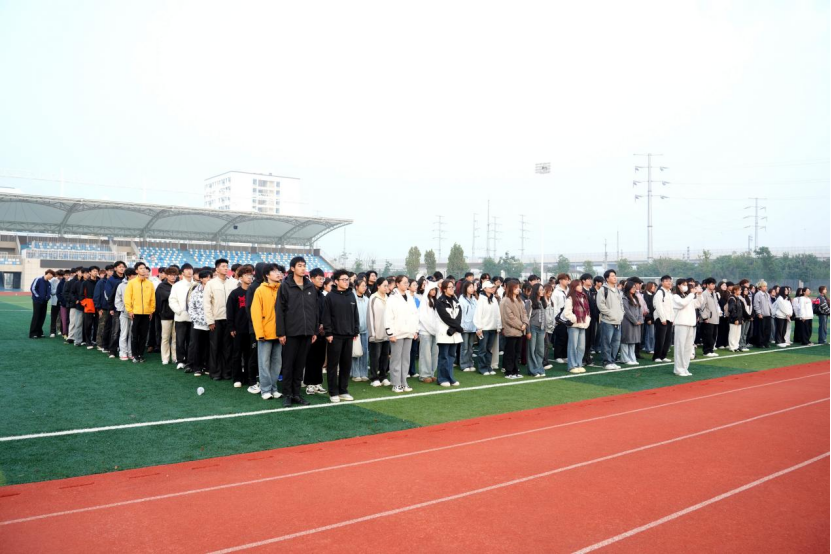 1761640697970238.png 图片1.png
