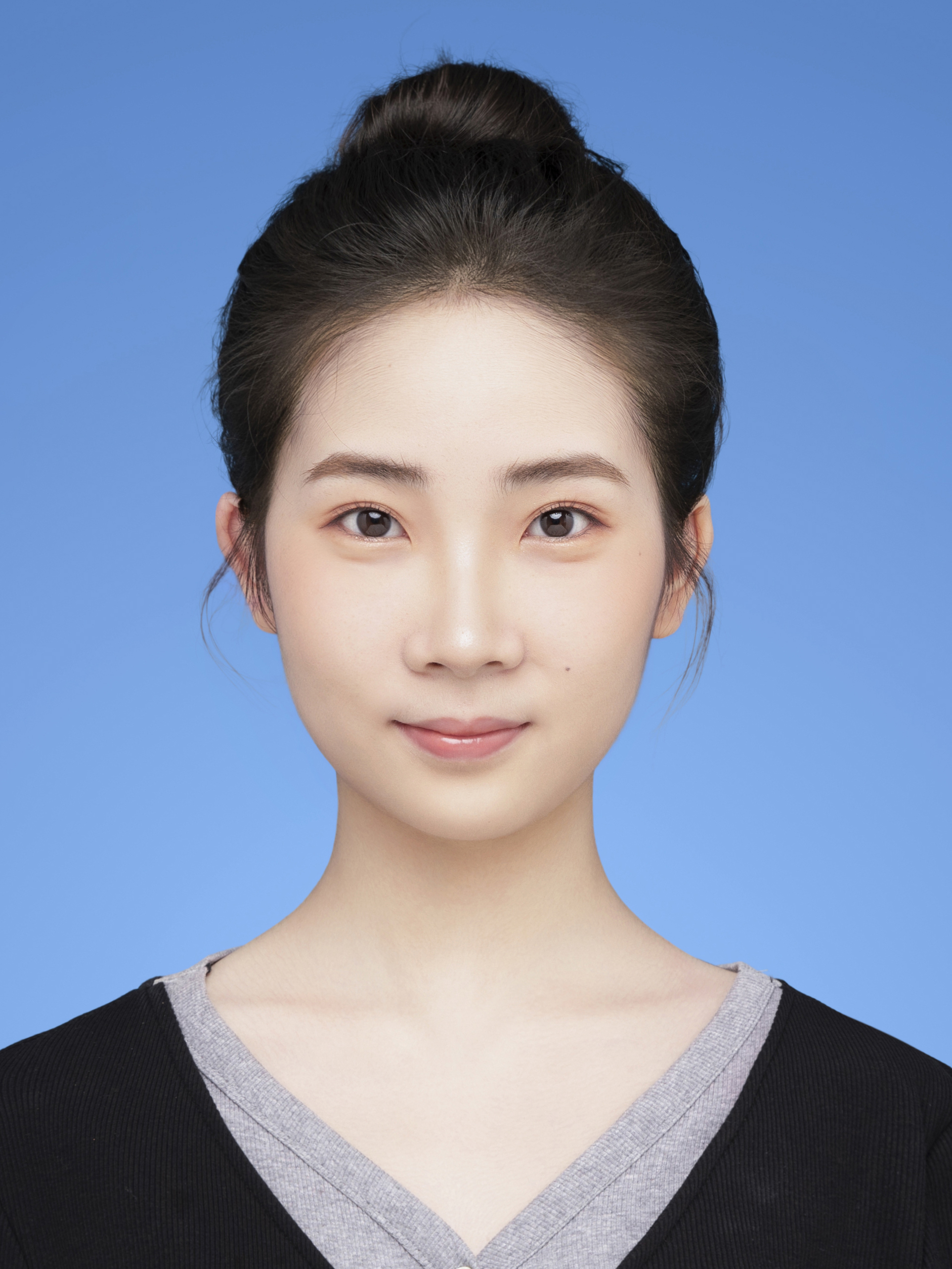 1779854040386699.jpg 许媛.jpg